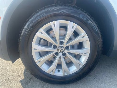 Used 2020 Volkswagen Tiguan S AWD/4WD image 9