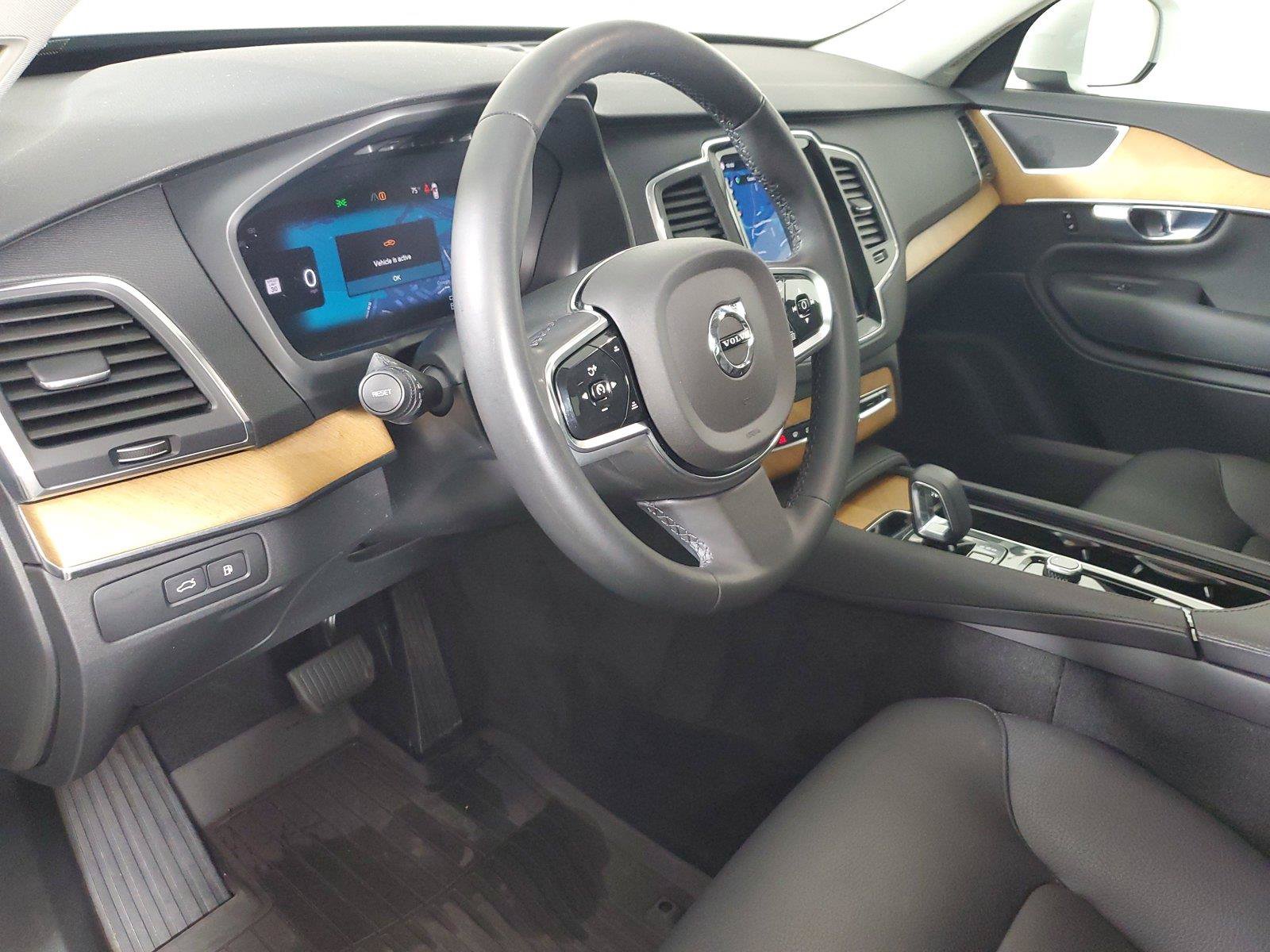 Certified 2024 Volvo XC90 T8 Core w/ Protection Package Premier AWD/4WD image 24