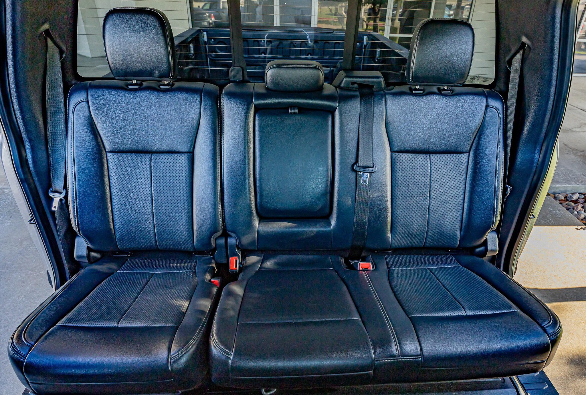 Used 2022 Ford F350 Lariat w/ Lariat Ultimate Package AWD/4WD image 41