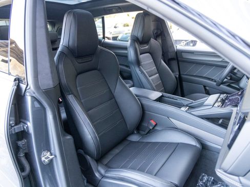 New 2026 Porsche Cayenne Turbo AWD/4WD image 68