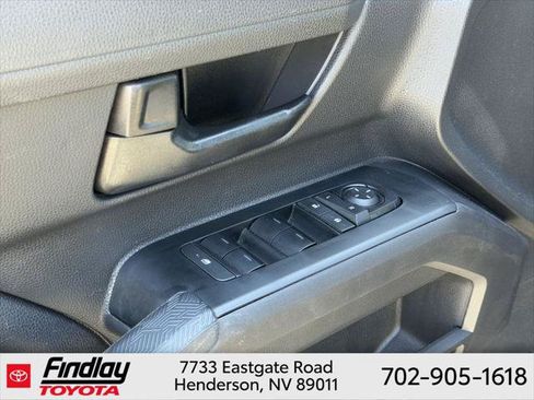 Certified 2025 Toyota Tacoma SR5 AWD/4WD image 20