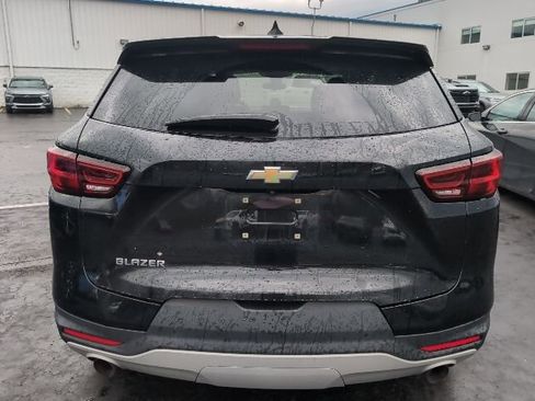 Used 2023 Chevrolet Blazer LT w/ Driver Confidence Package image 2