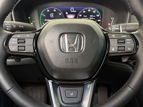 Used 2025 Honda Accord Touring image 8