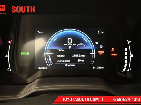 Used 2026 Toyota Corolla LE FWD image 12