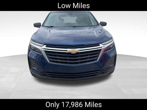 Certified 2023 Chevrolet Equinox LS w/ LS Convenience Package image 2