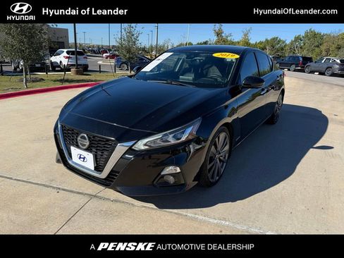 Used 2019 Nissan Altima 2.0 Edition One image 1