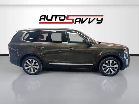 Used 2022 Kia Telluride S image 8