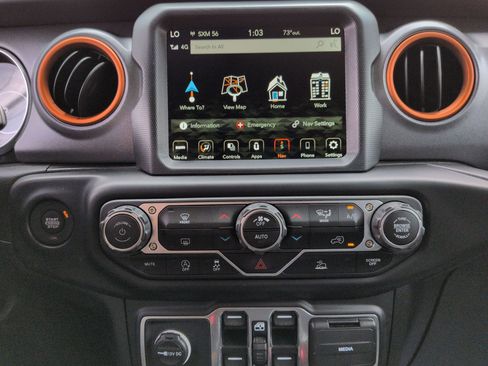 Certified 2023 Jeep Gladiator Mojave w/ LED Lighting Group AWD/4WD image 13
