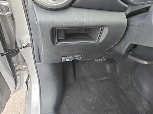 New 2025 Nissan Versa SR w/ Trunk Package image 19