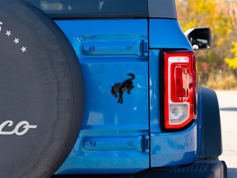 Used 2021 Ford Bronco Black Diamond AWD/4WD image 10