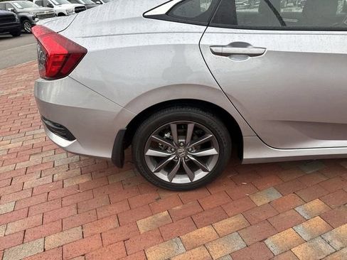 Used 2019 Honda Civic EX image 23