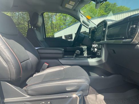 Used 2021 Ford F150 Lariat image 12