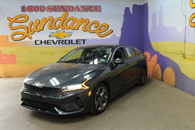 Used 2022 Kia K5 EX FWD image 2