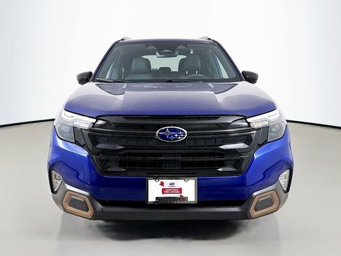 Used 2025 Subaru Forester Sport w/ Popular Package #1 AWD/4WD image 2