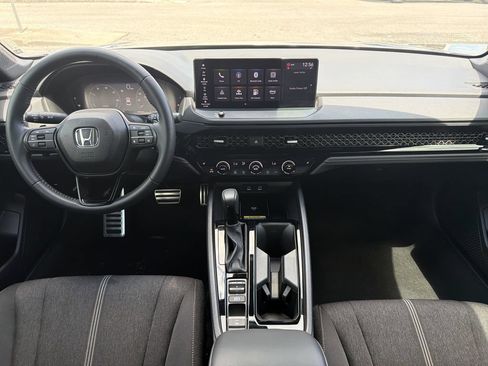 Used 2025 Honda Accord Sport image 12