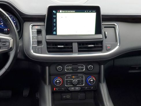 Used 2023 Chevrolet Suburban Z71 w/ Z71 Off-Road Package image 30