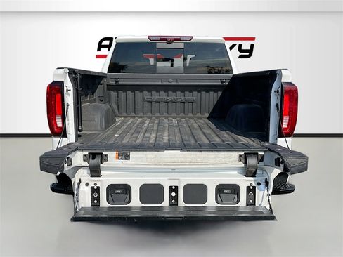 Used 2022 GMC Sierra 1500 Denali w/ Technology Package image 35
