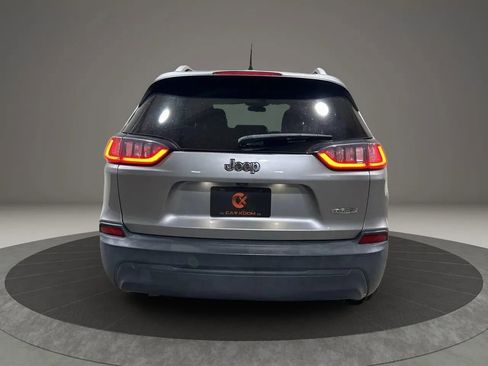 Used 2019 Jeep Cherokee Latitude w/ Popular Appearance Group image 13