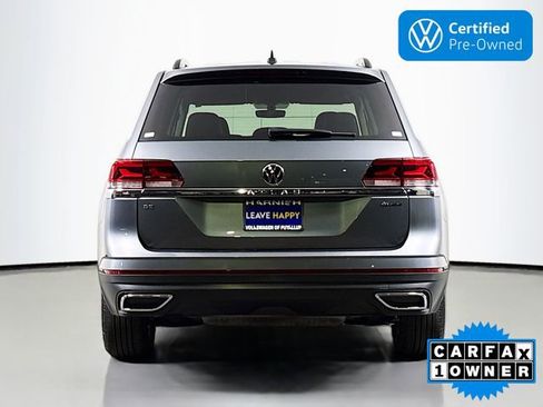 Certified 2023 Volkswagen Atlas SE image 6