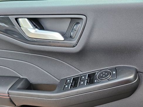 New 2026 Ford Escape ST-Line w/ Tech Pack #1 image 32