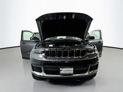 Used 2024 Jeep Grand Cherokee L Limited AWD/4WD image 26