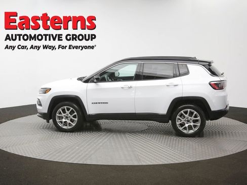 Used 2025 Jeep Compass Limited AWD/4WD image 60