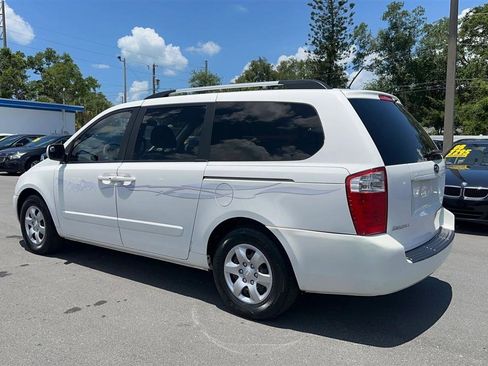 Used 2009 Kia Sedona LX FWD image 14