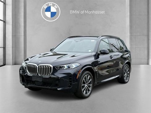Used 2024 BMW X5 xDrive40i w/ M Sport Package AWD/4WD image 1