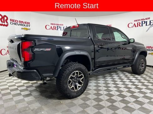 Used 2024 Chevrolet Colorado ZR2 w/ Safety Package image 8