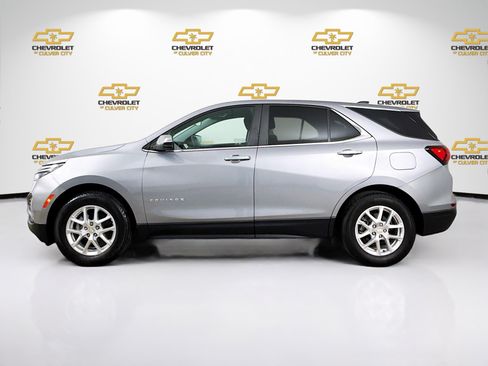Used 2024 Chevrolet Equinox LT FWD image 5