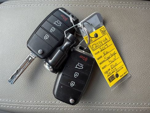 Used 2017 Kia Sportage LX AWD/4WD image 20