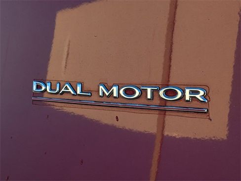 Used 2020 Tesla Model Y Performance image 15