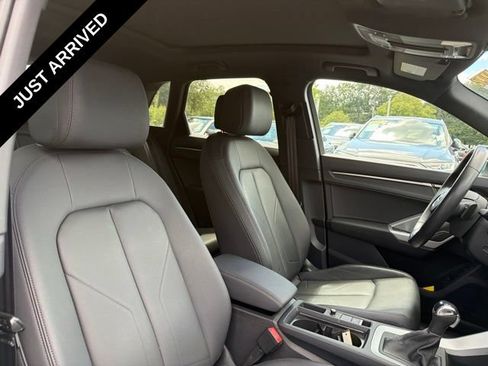 Used 2023 Audi Q3 2.0T Premium w/ Convenience Package AWD/4WD image 20