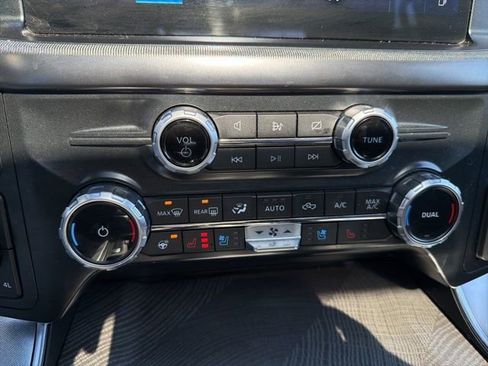 Used 2022 Ford F150 Platinum w/ Equipment Group 701A High AWD/4WD image 19