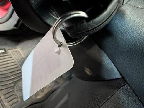 Used 2012 Ford Focus SEL FWD image 42