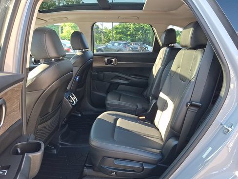 Used 2023 Kia Sorento X-Line EX AWD/4WD image 11