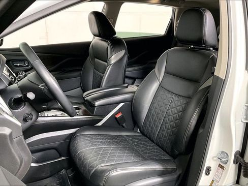 Used 2024 Nissan Murano Platinum w/ Cargo Package image 25