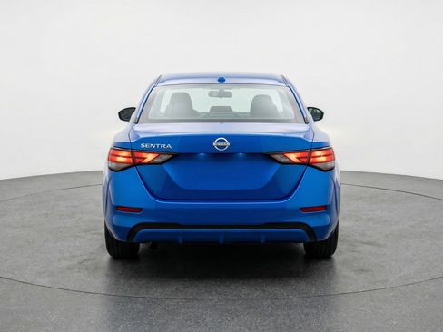Used 2025 Nissan Sentra SV FWD image 7