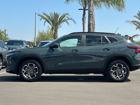 New 2026 Chevrolet Trax LT FWD image 7