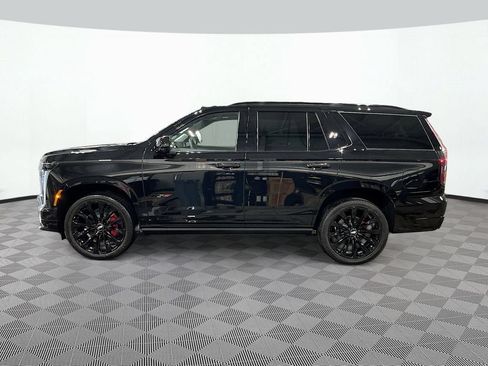New 2026 Cadillac Escalade V w/ LPO, ONYX Package AWD/4WD image 8