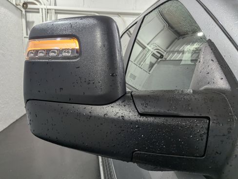 Used 2024 RAM 2500 Big Horn w/ Safety Group image 8