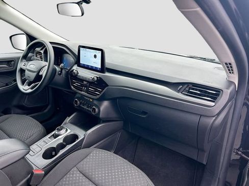 Certified 2025 Ford Escape Active AWD/4WD image 29