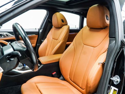 Used 2023 BMW i4 eDrive35 w/ Premium Package image 40