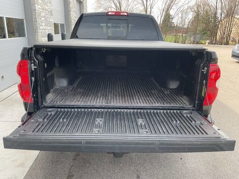 Used 2014 Toyota Tundra SR5 w/ SR5 Upgrade Package image 33