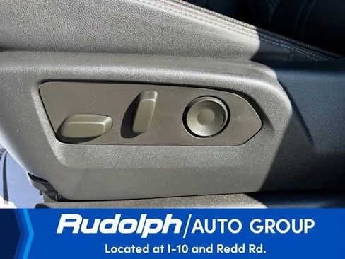 Used 2024 Chevrolet Silverado 2500 High Country w/ High Country Premium Package image 12