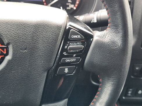 Used 2022 Nissan Frontier Pro-X image 30