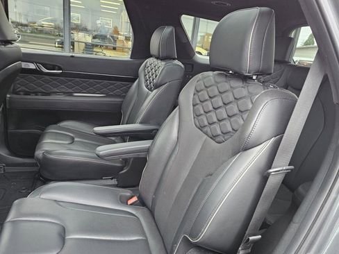 Used 2022 Hyundai Palisade Calligraphy image 14