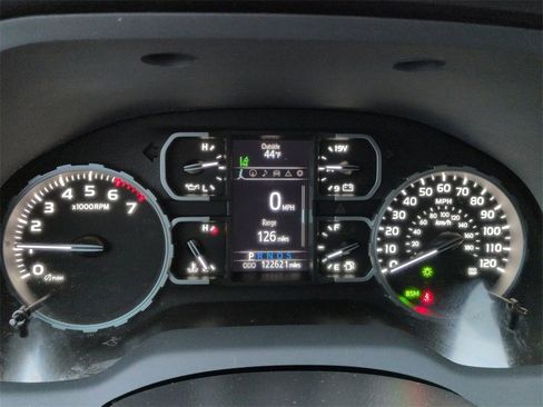 Used 2019 Toyota Tundra Limited image 15