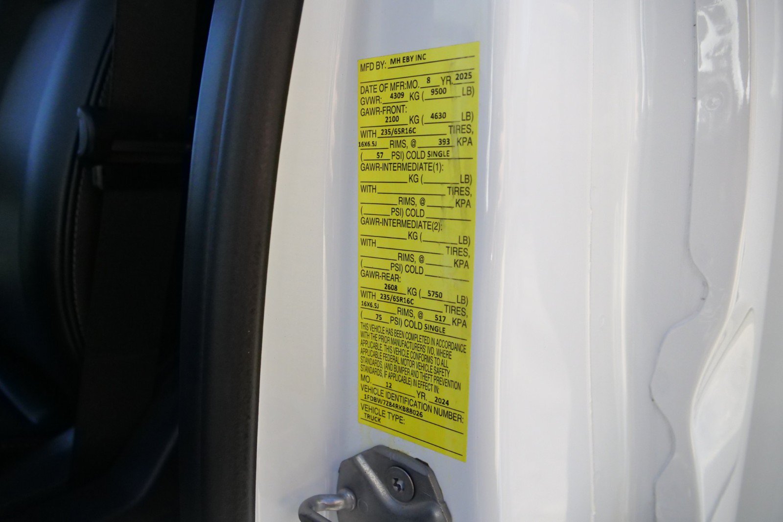 Used 2024 Ford Transit 350 AWD w/ Exterior Upgrade Package image 23