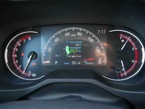 Certified 2024 Toyota RAV4 LE image 21